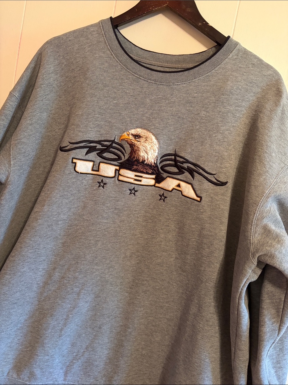 Croft & Barrow VTG Gray Bald Eagle USA Embroidered Crewneck Sweatshirt. 90s/Y2K